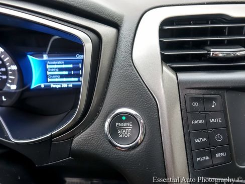 Used 2018 Ford Fusion S FWD image 14