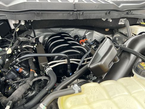 Used 2022 Ford F150 XLT w/ Equipment Group 302A High image 28