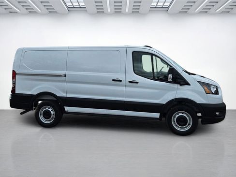 New 2026 Ford Transit 150 Low Roof RWD image 4