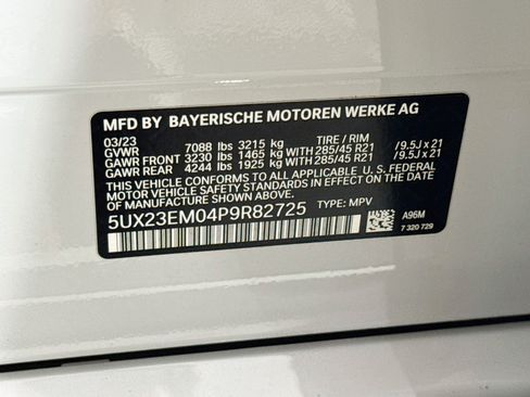 Used 2023 BMW X7 xDrive40i w/ Parking Assistance Package AWD/4WD image 40