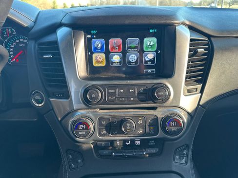 Used 2019 Chevrolet Suburban Premier image 6