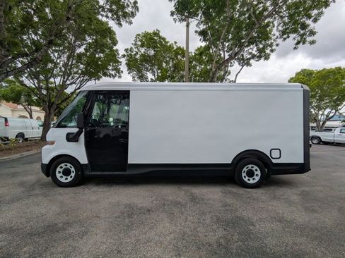Used 2024 Chevrolet Brightdrop 600 w/ Battery Pack, Max Range AWD/4WD image 7