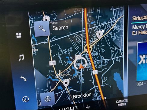 Used 2023 BMW X1 xDrive28i w/ Convenience Package image 2