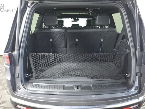 Used 2023 Jeep Wagoneer Series II w/ Premium Group I image 35