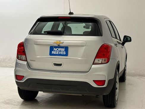 Used 2017 Chevrolet Trax LS FWD image 9