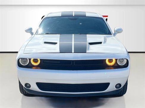 Used 2018 Dodge Challenger SXT w/ Blacktop Package image 2