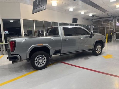 Used 2024 GMC Sierra 2500 Denali w/ Denali Reserve Package image 9