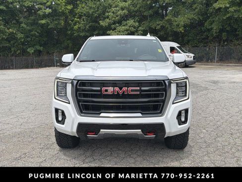 Used 2024 GMC Yukon AT4 w/ AT4 Premium Plus Package AWD/4WD image 2