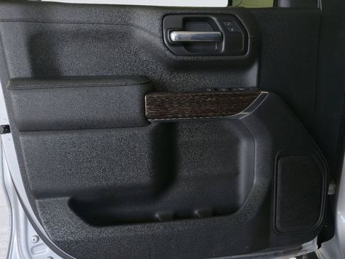 Used 2021 GMC Sierra 1500 Elevation RWD image 12