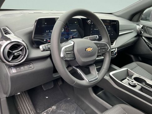 New 2026 Chevrolet Equinox LT image 16