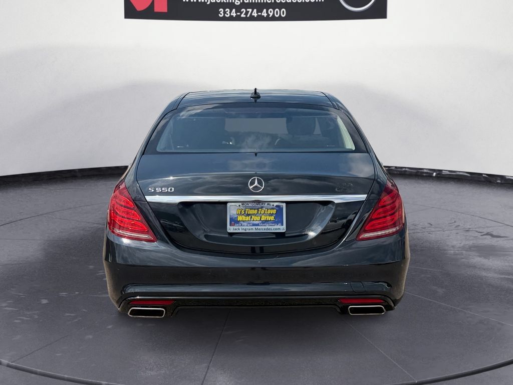 Used 2014 Mercedes-Benz S 550 Sedan image 4