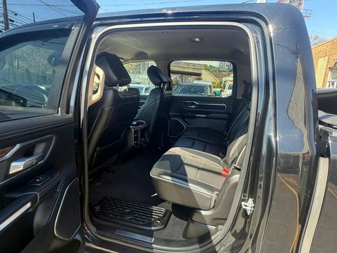 Used 2019 RAM 1500 Laramie image 15