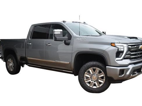 New 2026 Chevrolet Silverado 2500 High Country w/ High Country Premium Package AWD/4WD image 2