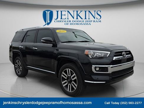 Used 2021 Toyota 4Runner Limited AWD/4WD image 12