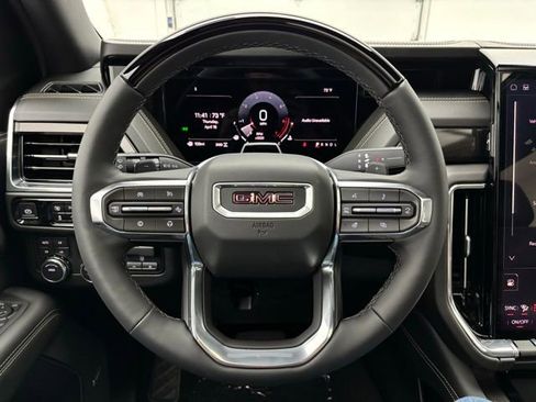 New 2026 GMC Yukon Elevation w/ Elevation Premium Package AWD/4WD image 23