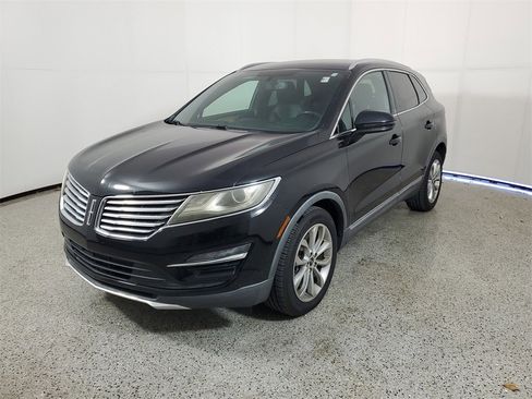 Used 2016 Lincoln MKC Select w/ Select Plus Package image 2