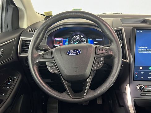 Used 2023 Ford Edge SE w/ Black Appearance Package AWD/4WD image 17