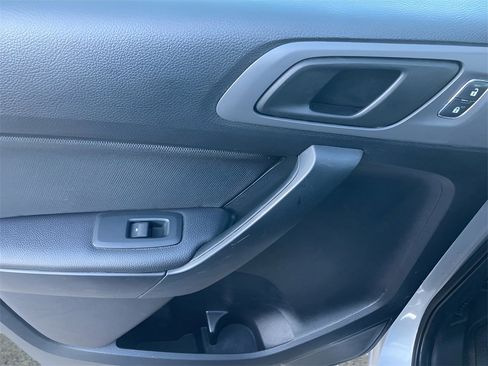 Used 2019 Ford Ranger XL w/ Equipment Group 101A Mid image 14