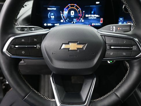 Certified 2025 Chevrolet Traverse LT image 19