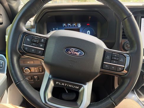 Used 2025 Ford F150 Platinum w/ FX4 Off-Road Package AWD/4WD image 35