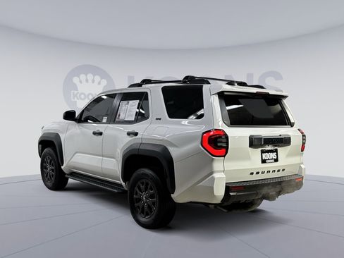 Used 2025 Toyota 4Runner SR5 image 10