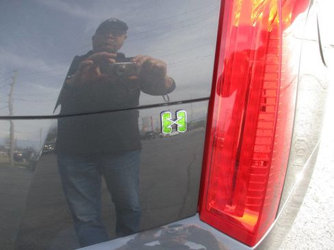 Used 2016 Cadillac ELR image 5