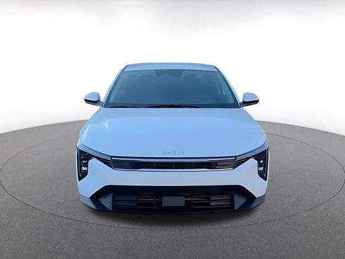 Used 2025 Kia K4 LXS image 7