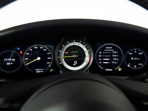 Certified 2022 Porsche 911 GT3 image 23