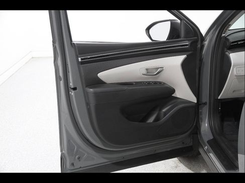 Certified 2024 Hyundai Tucson SEL w/ Convenience Package AWD/4WD image 4