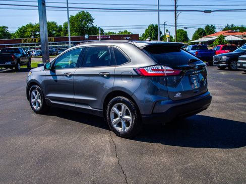 Used 2022 Ford Edge SE AWD/4WD image 5