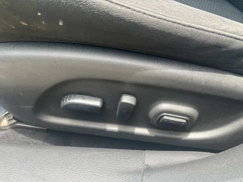 Used 2015 Nissan Altima 2.5 SV w/ Convenience Package FWD image 12