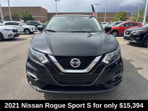 Used 2021 Nissan Rogue Sport S FWD image 2