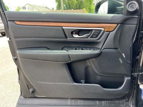 Used 2017 Honda CR-V Touring image 8
