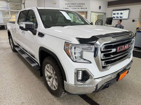 Used 2022 GMC Sierra 1500 SLT w/ SLT Premium Plus Package AWD/4WD image 4