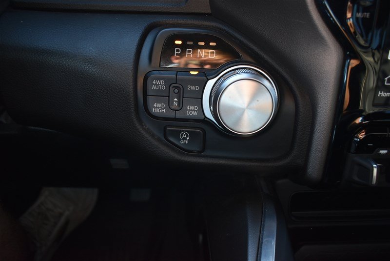 Used 2023 RAM 1500 Laramie AWD/4WD image 16