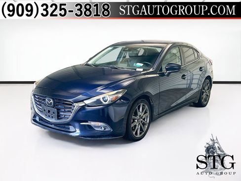 Used 2018 MAZDA MAZDA3 Grand Touring w/ Premium Equipment Package FWD image 1