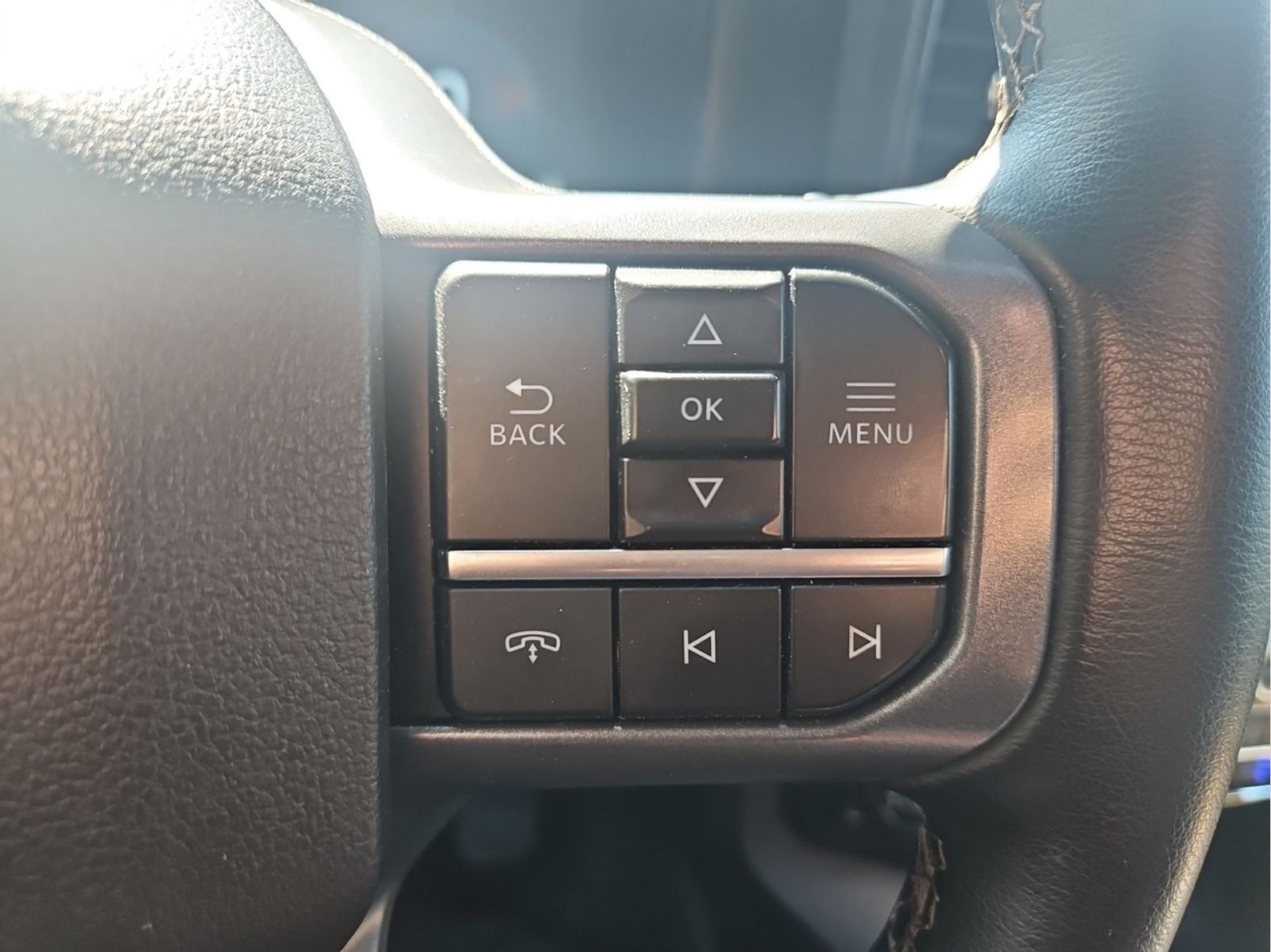 Used 2025 Ford F150 Lariat w/ Equipment Group 502A High AWD/4WD image 28