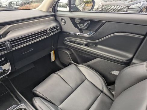 New 2026 Lincoln Corsair Reserve image 15