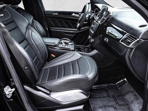 Certified 2017 Mercedes-Benz GLS 63 AMG 4MATIC image 28