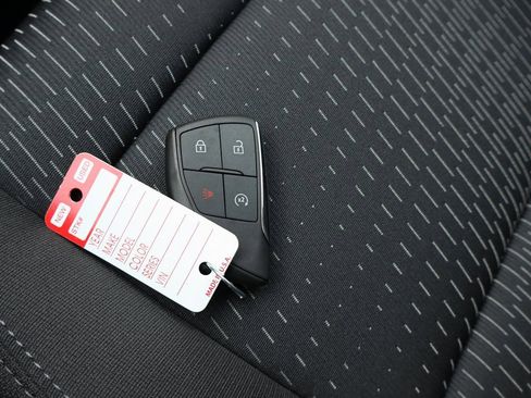 New 2026 Chevrolet Equinox LT w/ Safety and Technology Package image 28