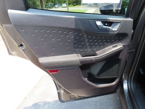 Used 2020 Ford Escape SE AWD/4WD image 18