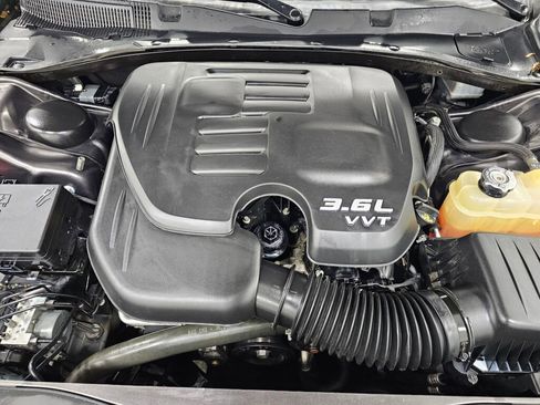 Used 2020 Dodge Charger SXT w/ Plus Group image 33