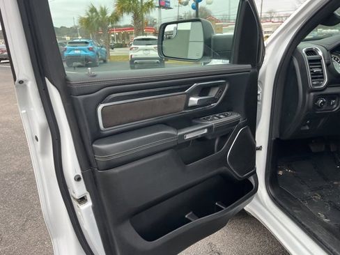 Used 2024 RAM 1500 Laramie image 5