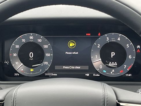 Used 2026 Land Rover Range Rover Velar Dynamic SE image 18