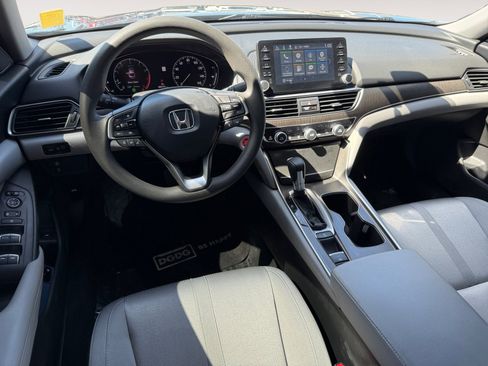 Used 2020 Honda Accord EX image 15