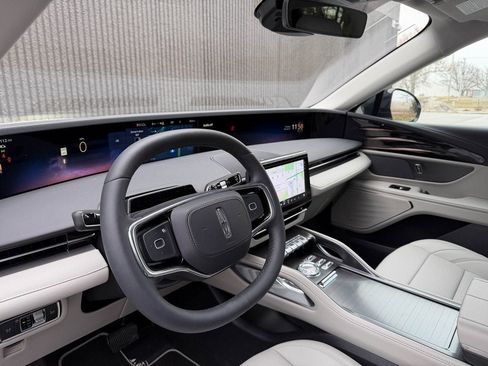 New 2026 Lincoln Nautilus Premier w/ Jet Appearance Package image 9