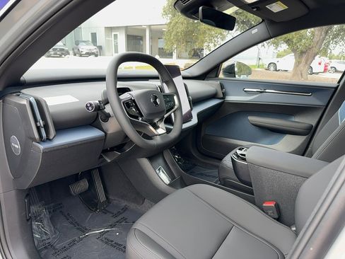 New 2026 Volvo EX30 Ultra image 11