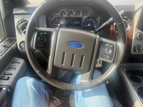 Used 2014 Ford F350 Lariat w/ Lariat Ultimate Package image 17