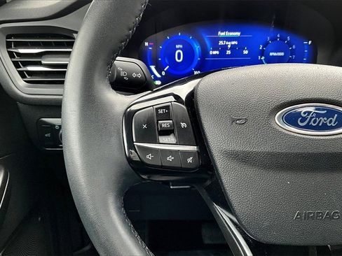 Certified 2021 Ford Escape SEL w/ Technology Package image 18