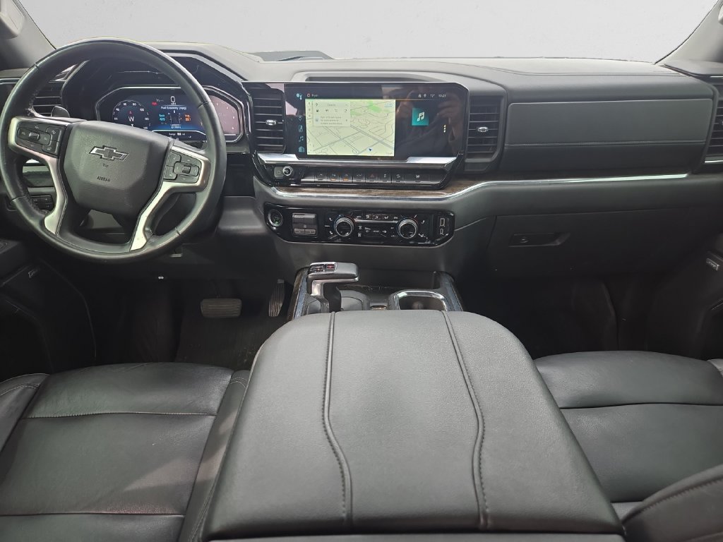 Used 2024 Chevrolet Silverado 1500 LT Trail Boss w/ LT Trail Boss Premium Package AWD/4WD image 12